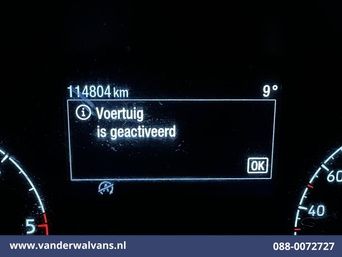 Ford Transit Ford Transit 2.0 TDCI 170pk L3H3 Euro6 Airco | Navigatie | 2500kg Trekhaak | Cruisecontrol Verwarmde voorruit, Parkeersensoren, Bijrijdersbank