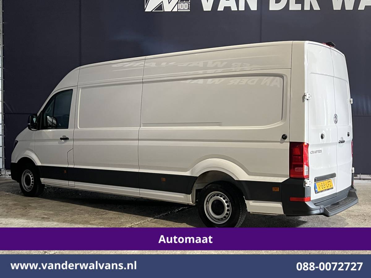 Volkswagen Crafter Volkswagen Crafter 2.0 TDI 140pk Automaat L4H3 L3H2 Euro6 Airco | Camera  | Apple Carplay | Cruisecontrol Android Auto, Stoelverwarming, Bijrijdersbank, 3000kg trekvermogen