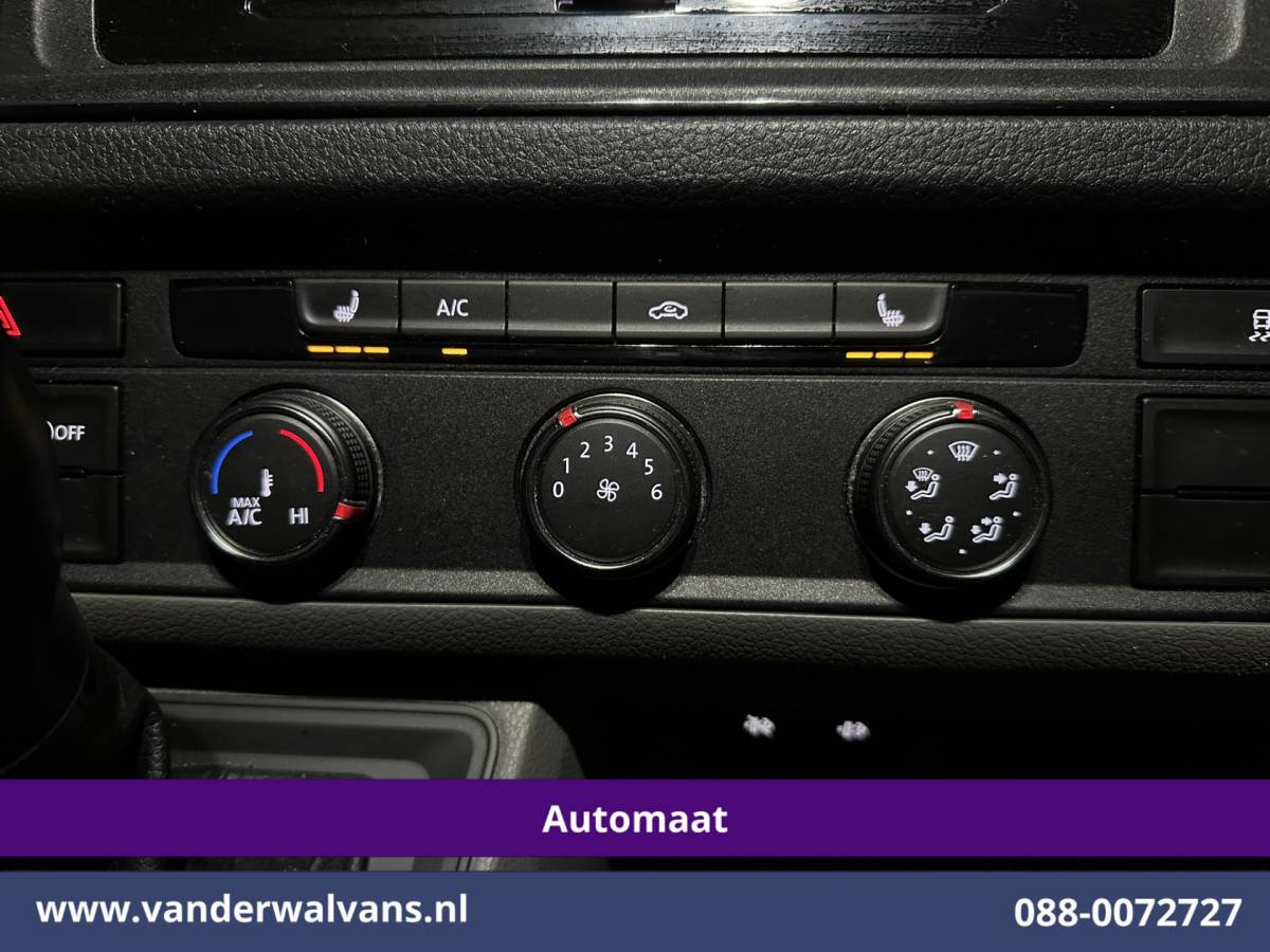 Volkswagen Crafter Volkswagen Crafter 2.0 TDI 140pk Automaat L4H3 L3H2 Euro6 Airco | Camera  | Apple Carplay | Cruisecontrol Android Auto, Stoelverwarming, Bijrijdersbank, 3000kg trekvermogen