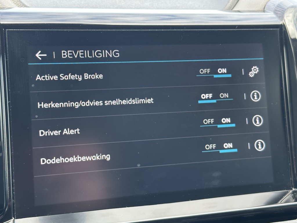 Citroën C5 Aircross Citroen C5 Aircross 1.6 180 PK Business Plus | 4 Nieuwe All Season Banden | Camera |