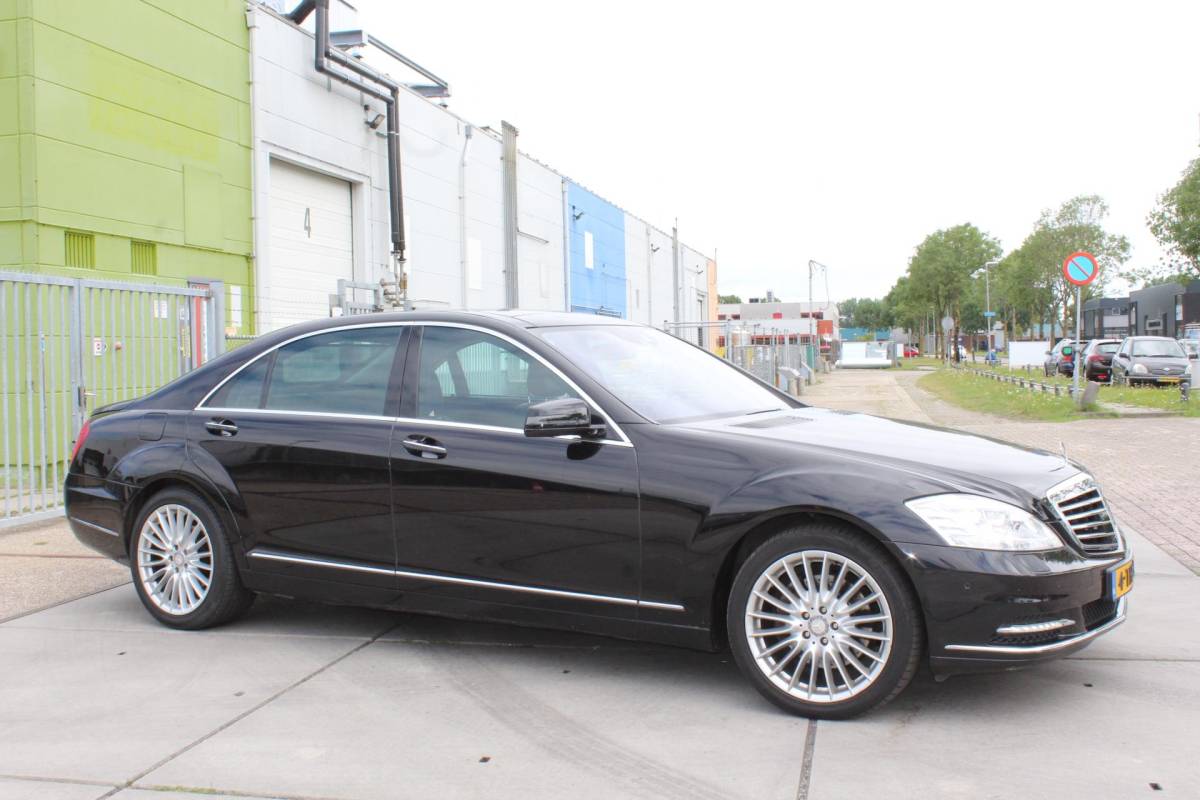 Mercedes-Benz S-Klasse Mercedes-Benz S-klasse 350 CDI BlueTEC Lang Prestige Plus AUTOMAAT BOMVOL OPTIES LEER