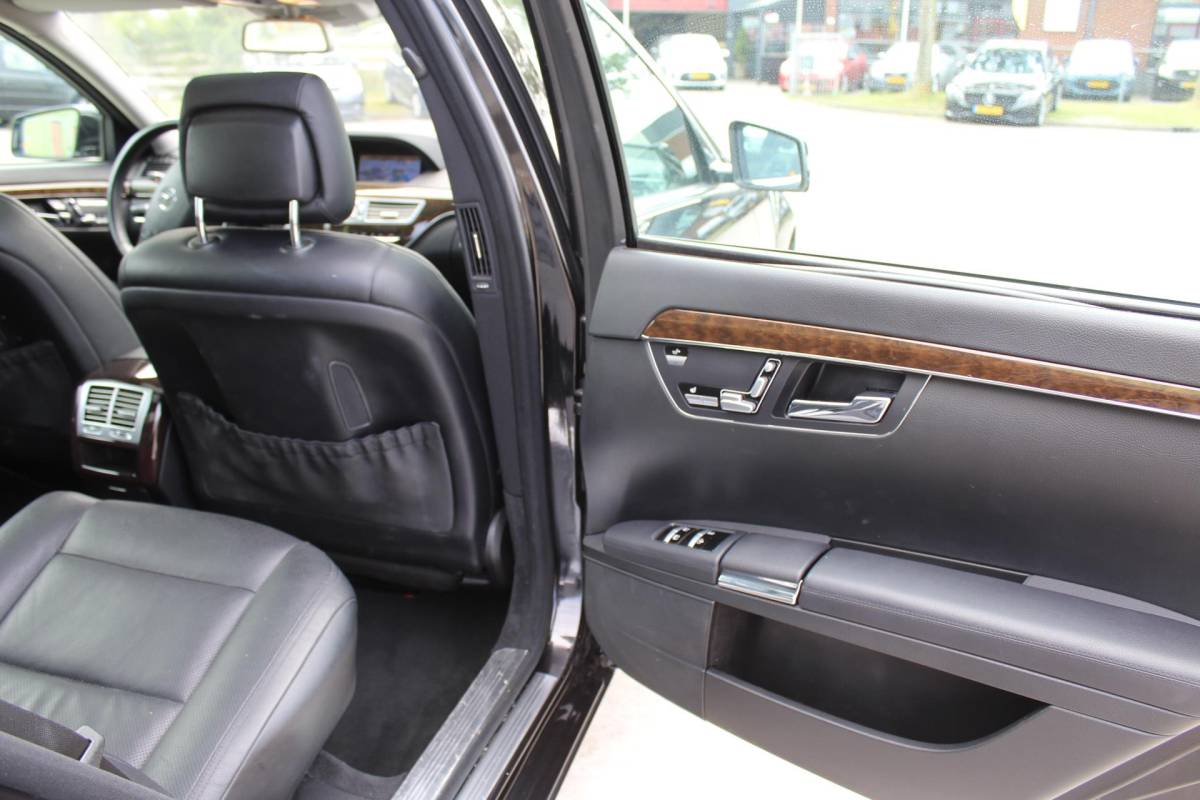 Mercedes-Benz S-Klasse Mercedes-Benz S-klasse 350 CDI BlueTEC Lang Prestige Plus AUTOMAAT BOMVOL OPTIES LEER