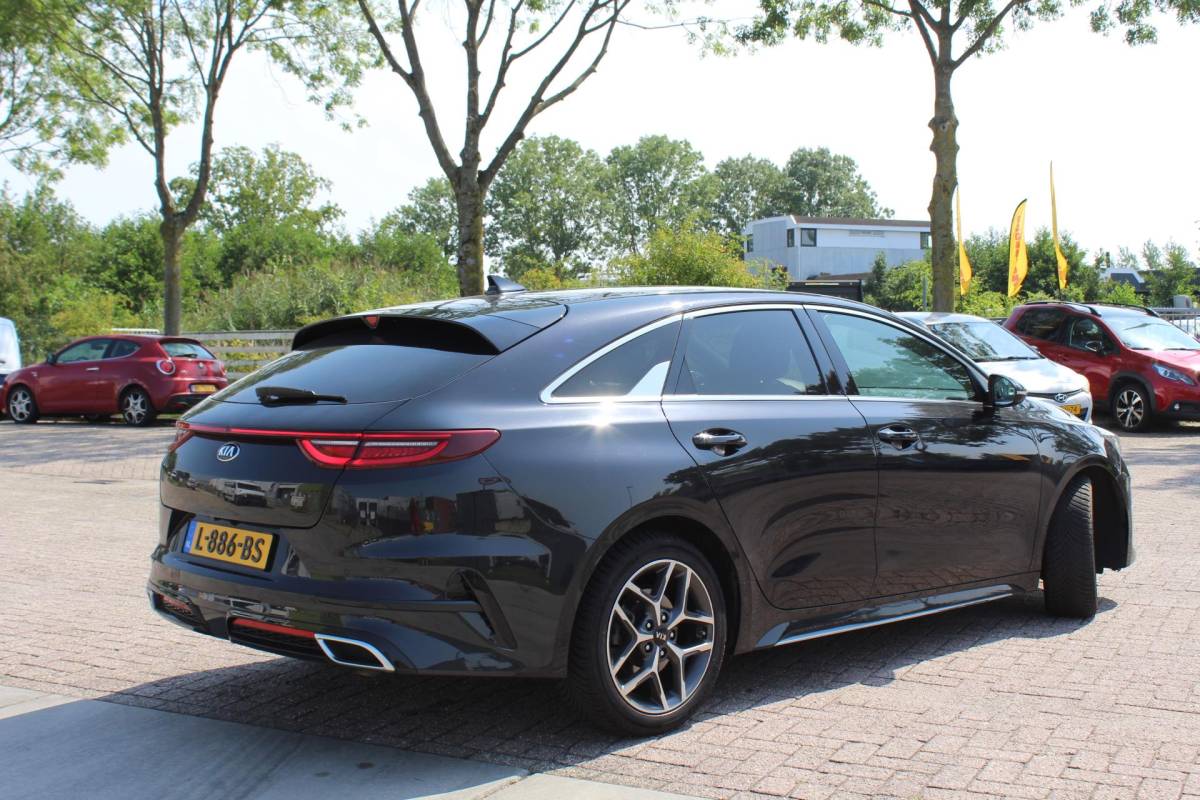 Kia ProCeed Kia ProCeed 1.4 T-GDI GT-Line AUTOMAAT RIJKLAAR PRIJS CARPLAY MULTIMEDIA CAMERA