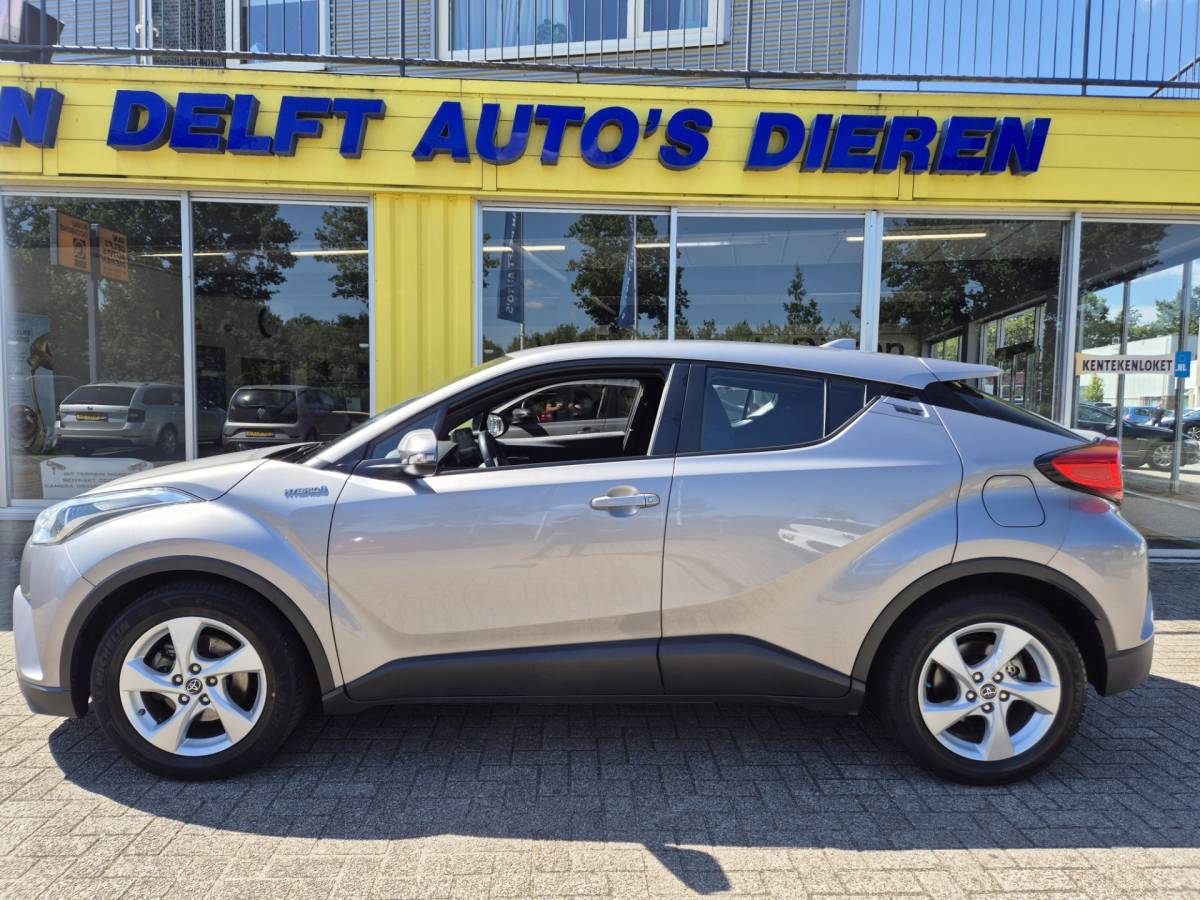 Toyota C-HR Toyota C-HR 1.8 Hybrid Active