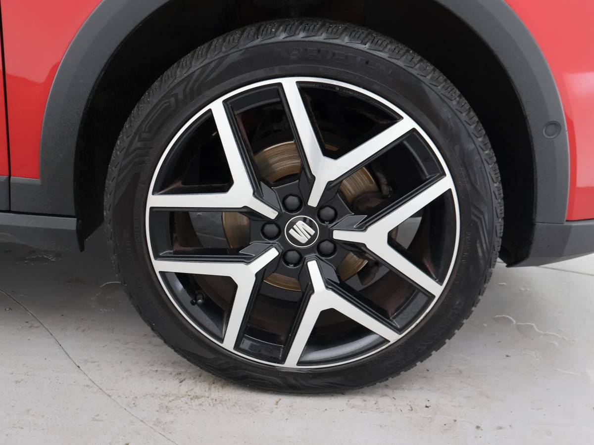 SEAT Arona SEAT Arona 1.0 TSI AUT. FR SPORT + ADAPTIVE CRUISE | CAMERA VIRTUAL COCKPIT | TREKHAAK | APPLE CARPLAY | LED | STOELVERWARMING