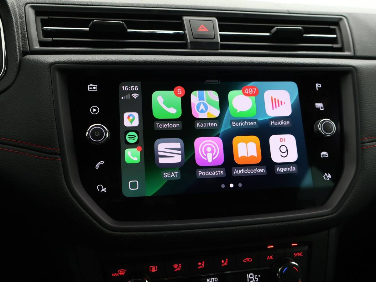 SEAT Arona SEAT Arona 1.0 TSI AUT. FR SPORT + ADAPTIVE CRUISE | CAMERA VIRTUAL COCKPIT | TREKHAAK | APPLE CARPLAY | LED | STOELVERWARMING