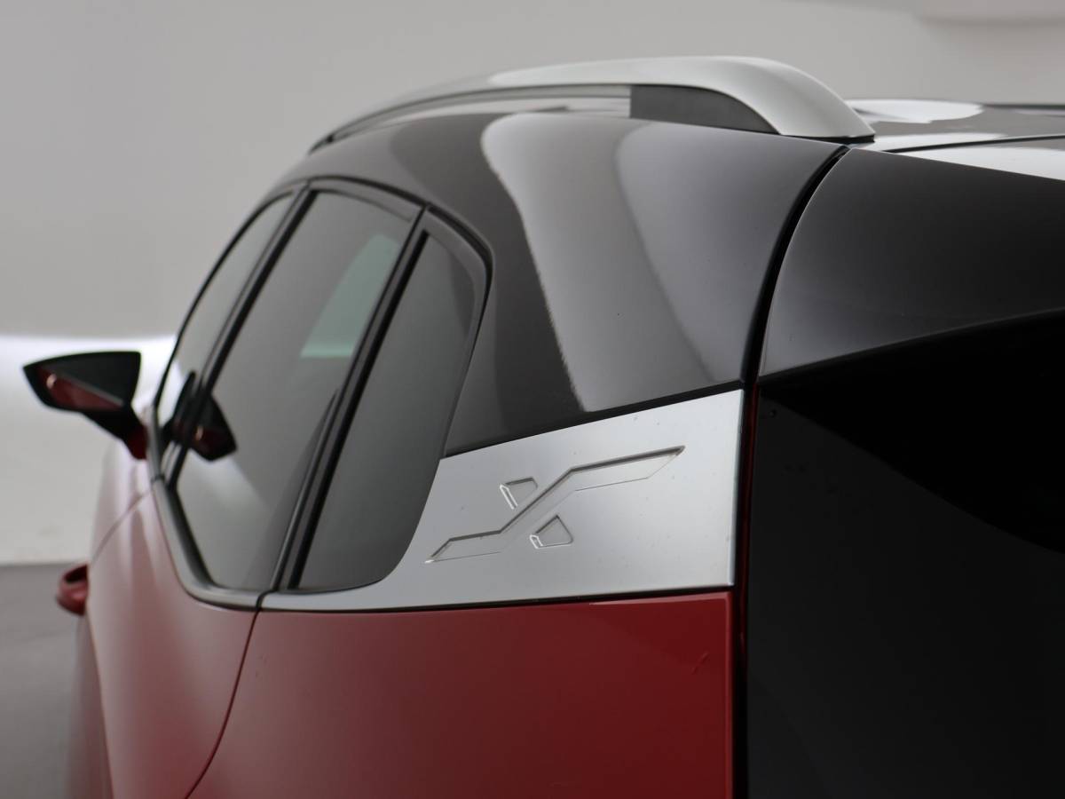 SEAT Arona SEAT Arona 1.0 TSI AUT. FR SPORT + ADAPTIVE CRUISE | CAMERA VIRTUAL COCKPIT | TREKHAAK | APPLE CARPLAY | LED | STOELVERWARMING