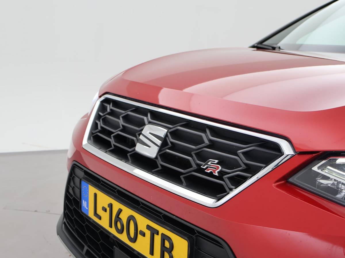 SEAT Arona SEAT Arona 1.0 TSI AUT. FR SPORT + ADAPTIVE CRUISE | CAMERA VIRTUAL COCKPIT | TREKHAAK | APPLE CARPLAY | LED | STOELVERWARMING