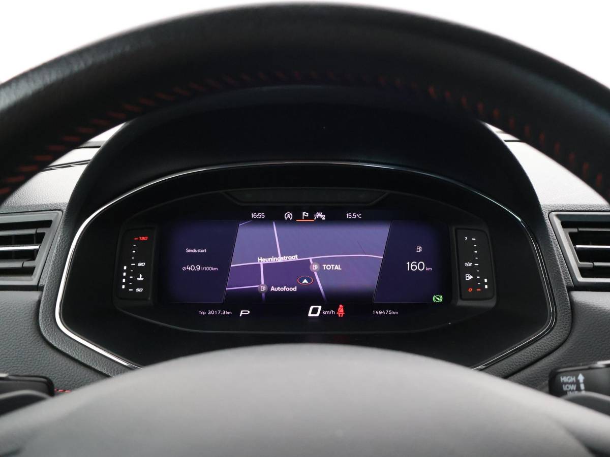 SEAT Arona SEAT Arona 1.0 TSI AUT. FR SPORT + ADAPTIVE CRUISE | CAMERA VIRTUAL COCKPIT | TREKHAAK | APPLE CARPLAY | LED | STOELVERWARMING