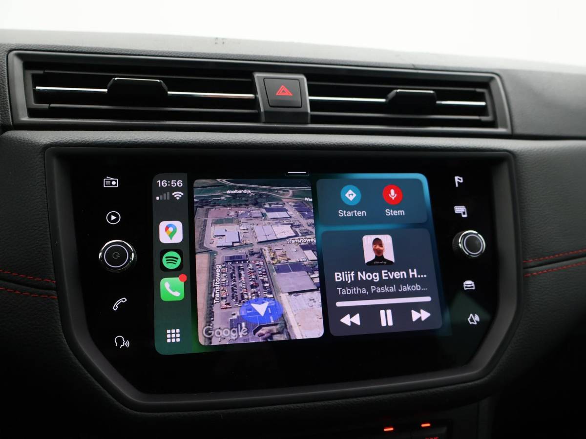 SEAT Arona SEAT Arona 1.0 TSI AUT. FR SPORT + ADAPTIVE CRUISE | CAMERA VIRTUAL COCKPIT | TREKHAAK | APPLE CARPLAY | LED | STOELVERWARMING