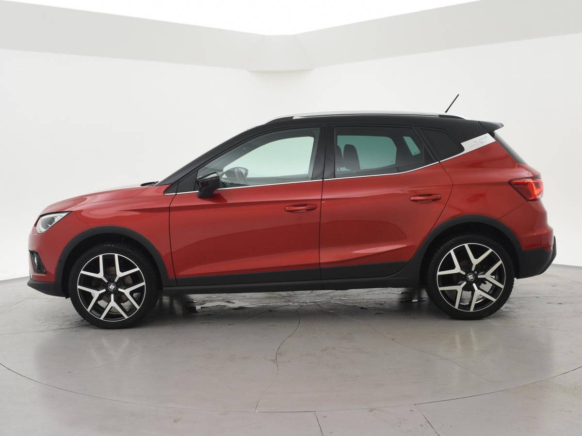 SEAT Arona SEAT Arona 1.0 TSI AUT. FR SPORT + ADAPTIVE CRUISE | CAMERA VIRTUAL COCKPIT | TREKHAAK | APPLE CARPLAY | LED | STOELVERWARMING