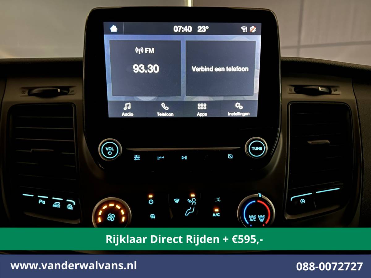 Ford Transit Custom Ford Transit Custom 2.0 TDCI L2H1 Euro6 Airco | Camera | Android auto | Cruisecontrol | Parkeersensoren verwarmde voorruit, bijrijdersbank, 2800kg trekvermogen