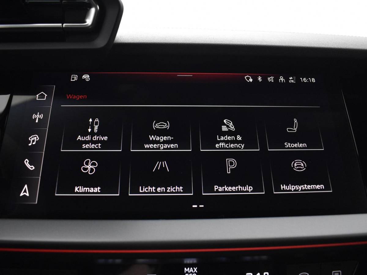 Audi A3 Audi A3 Allstreet Advanced edition 40 TFSI e 204 PK · Lederen bekleding · Comfortsleutel · 18″ LM Velgen · Assist. Driving + Parking plus