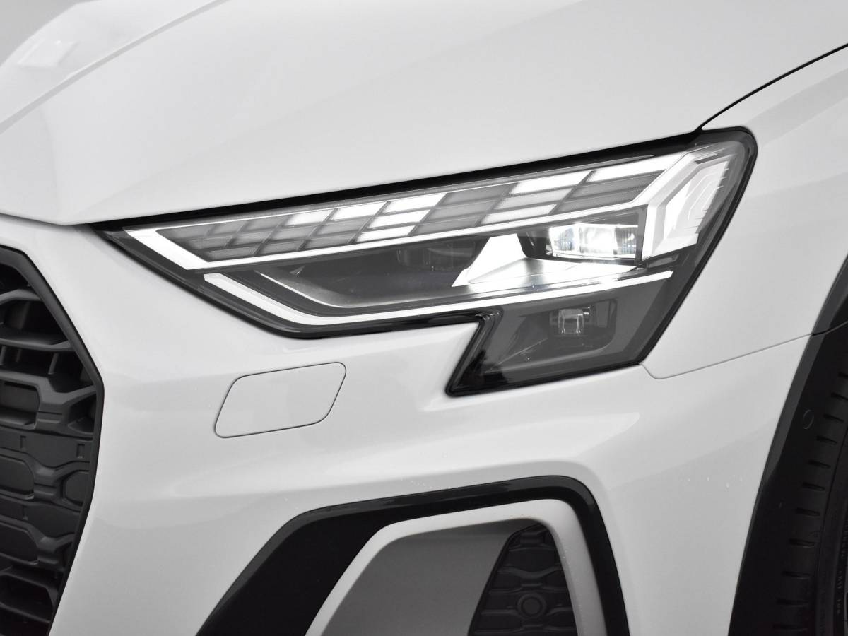 Audi A3 Audi A3 Allstreet Advanced edition 40 TFSI e 204 PK · Lederen bekleding · Comfortsleutel · 18″ LM Velgen · Assist. Driving + Parking plus
