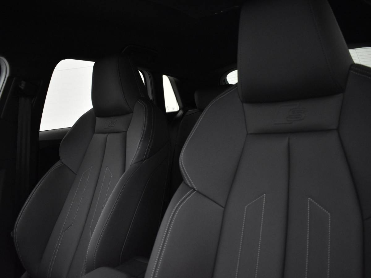 Audi A3 Audi A3 Allstreet Advanced edition 40 TFSI e 204 PK · Lederen bekleding · Comfortsleutel · 18″ LM Velgen · Assist. Driving + Parking plus