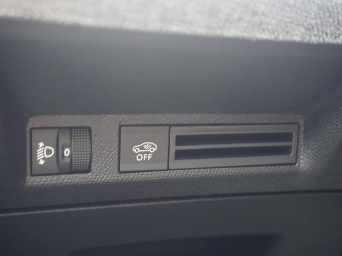 Peugeot 5008 Peugeot 5008 1.2 Hybrid 136 Allure 7p | 7 ZITPLAATSEN | AUTOMAAT |