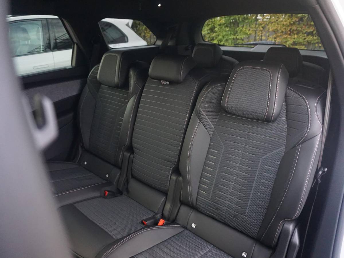 Peugeot 5008 Peugeot 5008 1.2 Hybrid 136 Allure 7p | 7 ZITPLAATSEN | AUTOMAAT |