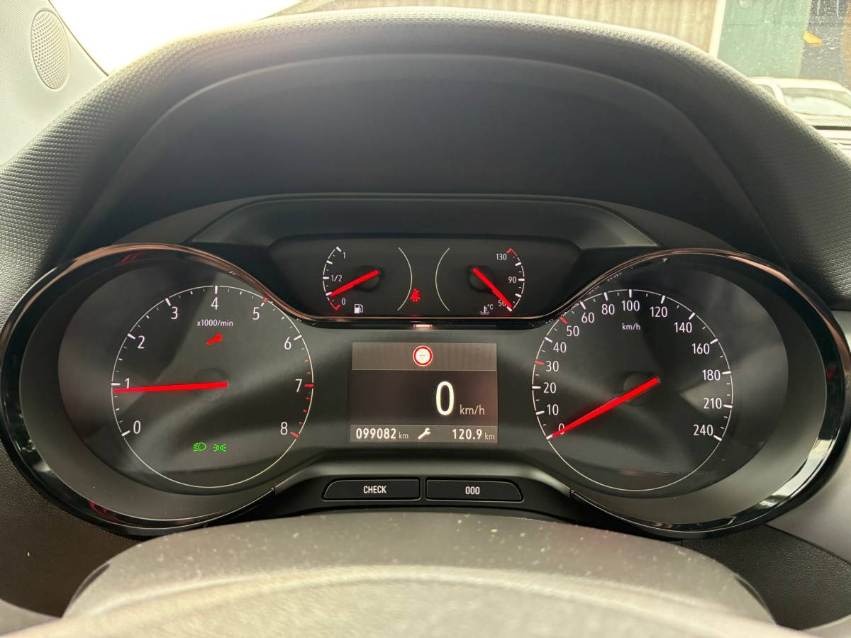 Opel Crossland Opel Crossland 1.2 Turbo Edition | DAB+ + Carplay/Android + Clima + Cruise nu € 11.975,-!!
