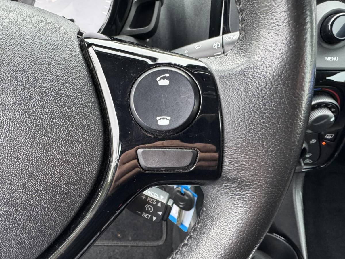 Citroën C1 Citroen C1 1.0 VTi Feel 98934km 5 deurs lm velgen airco lm velgen