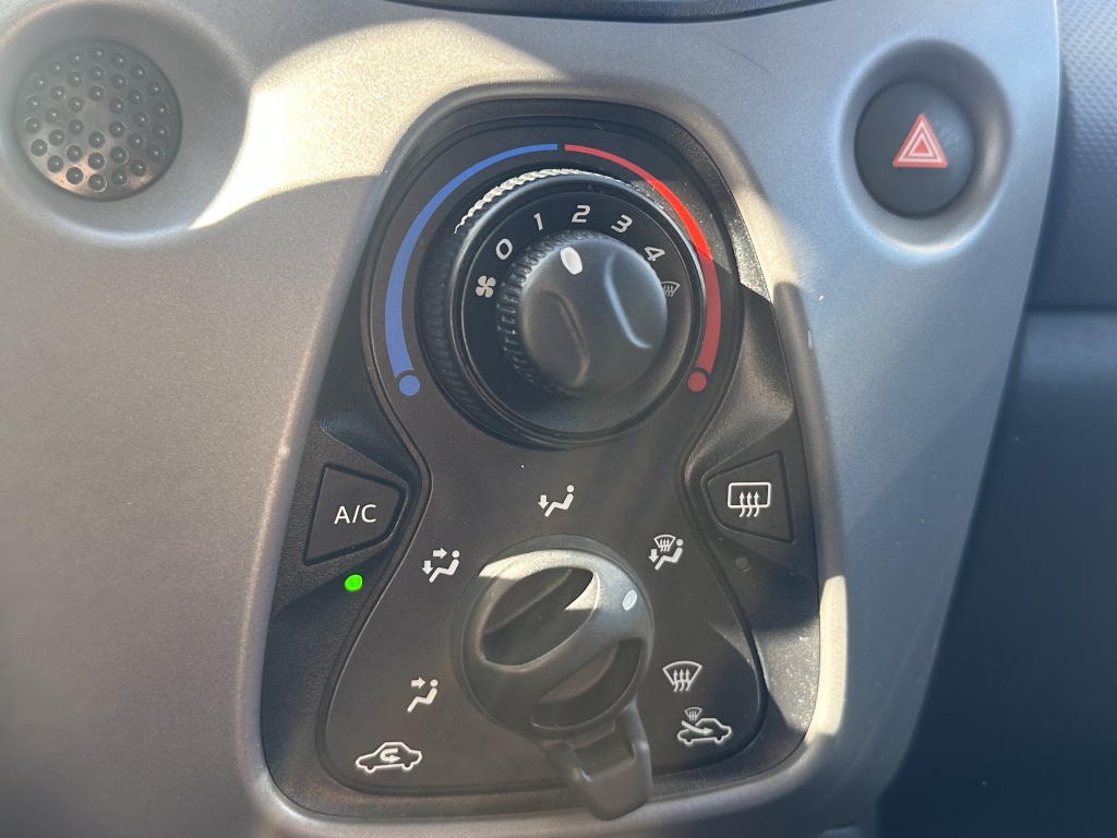 Peugeot 108 Peugeot 108 1.0 Active | Duindam Original | Airco |