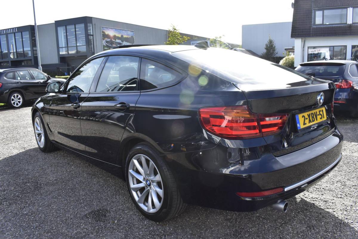 BMW 3 Serie BMW 3-serie Gran Turismo 320i Executive