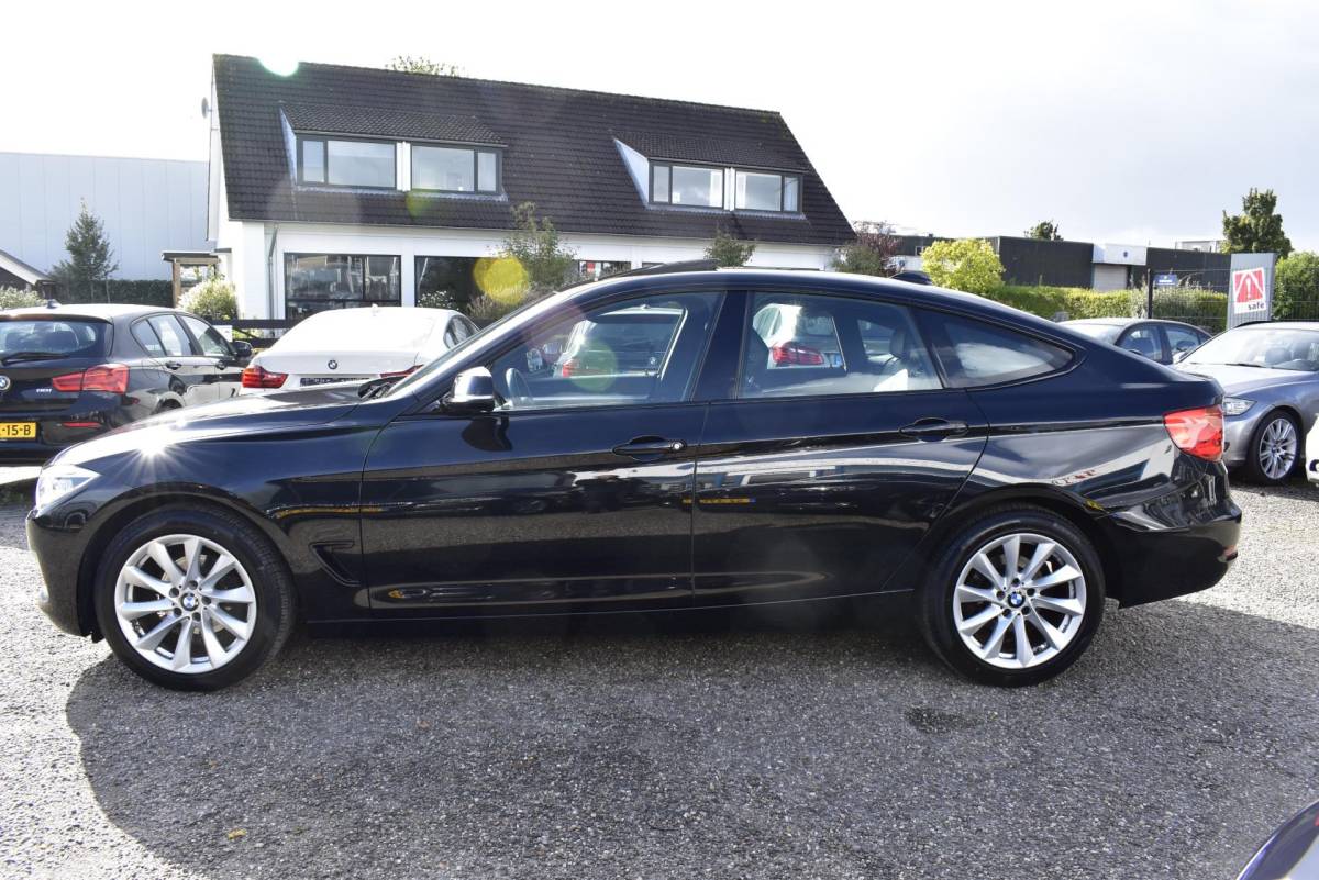 BMW 3 Serie BMW 3-serie Gran Turismo 320i Executive