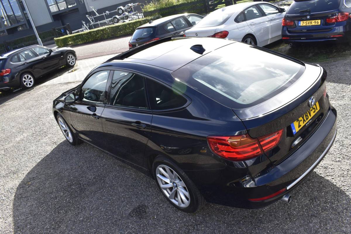 BMW 3 Serie BMW 3-serie Gran Turismo 320i Executive