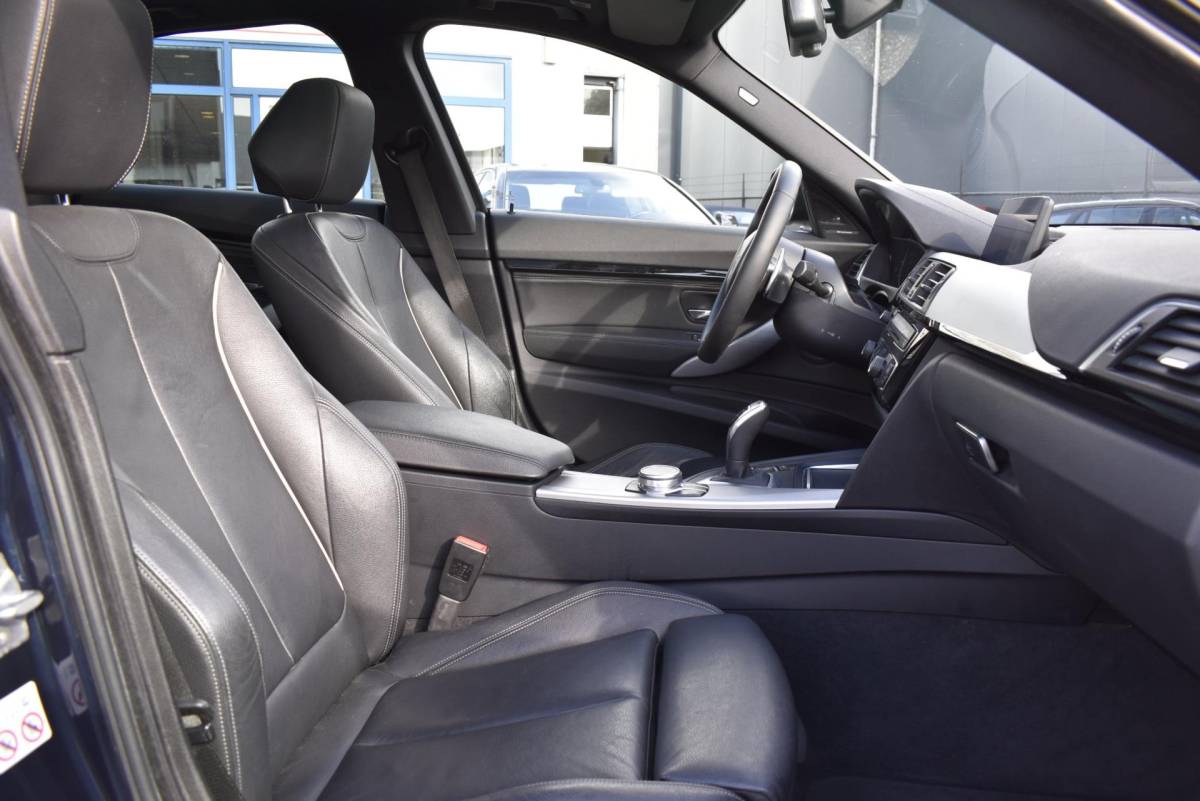 BMW 3 Serie BMW 3-serie Gran Turismo 320i High Executive