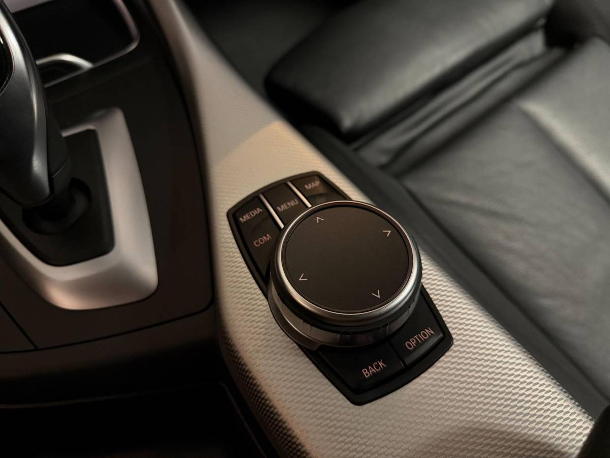 BMW 2 Serie BMW 2-serie Coupé M240i xDrive High Executive *Stage2|446Pk!* Eventuri|Carbon|Carplay