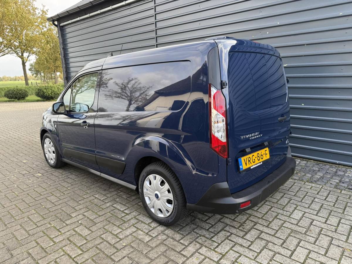 Ford Transit Connect Ford Transit Connect 1.5 EcoBlue Automaat Hondenauto 2x Bench/hondenrek