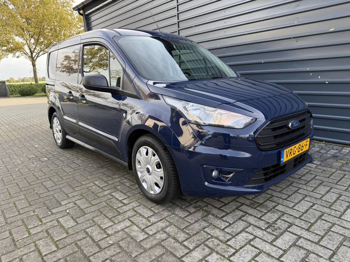 Ford Transit Connect Ford Transit Connect 1.5 EcoBlue Automaat Hondenauto 2x Bench/hondenrek