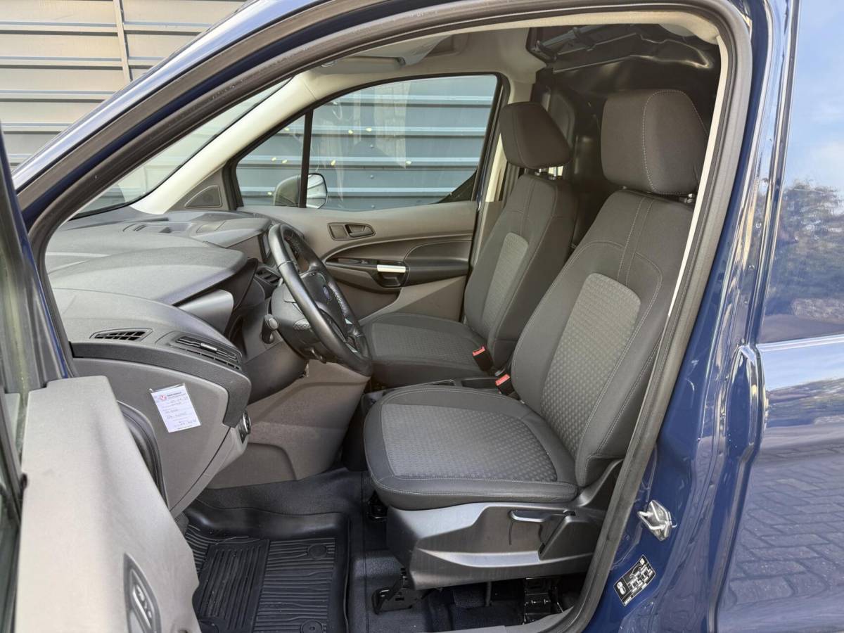 Ford Transit Connect Ford Transit Connect 1.5 EcoBlue Automaat Hondenauto 2x Bench/hondenrek