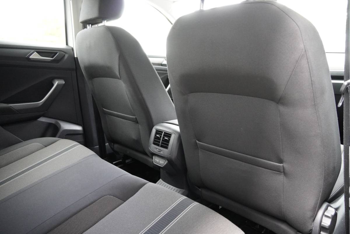 Volkswagen T-Roc Volkswagen T-Roc 1.0 TSI Style BJ2021 Lmv 16″ | Led | Pdc | App-Connect | Navigatie (Niet vrijgeschakeld) | Climate control | Cruise control | Extra getint glas