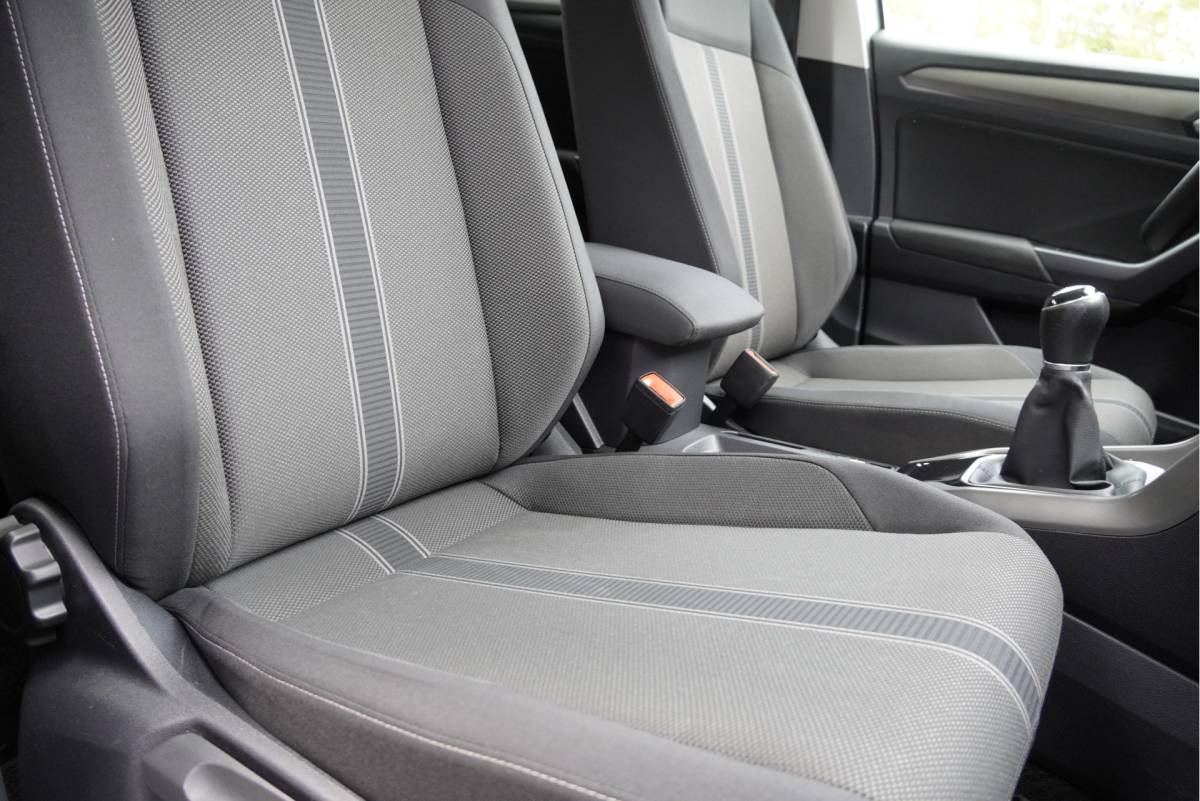 Volkswagen T-Roc Volkswagen T-Roc 1.0 TSI Style BJ2021 Lmv 16″ | Led | Pdc | App-Connect | Navigatie (Niet vrijgeschakeld) | Climate control | Cruise control | Extra getint glas