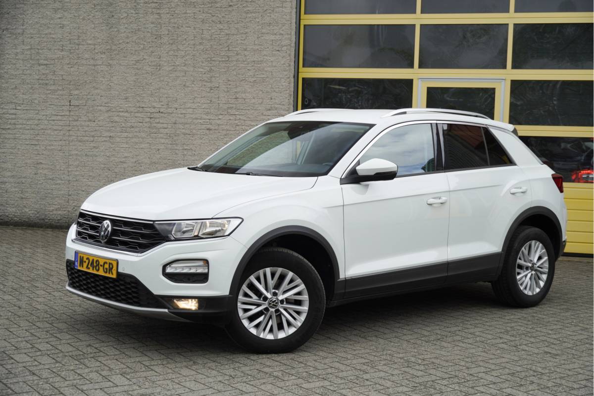 Volkswagen T-Roc Volkswagen T-Roc 1.0 TSI Style BJ2021 Lmv 16″ | Led | Pdc | App-Connect | Navigatie (Niet vrijgeschakeld) | Climate control | Cruise control | Extra getint glas
