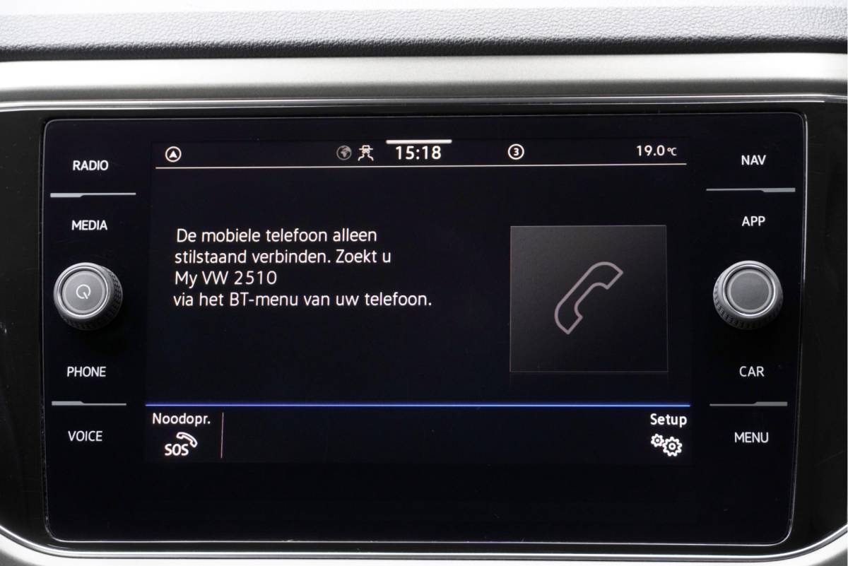 Volkswagen T-Roc Volkswagen T-Roc 1.0 TSI Style BJ2021 Lmv 16″ | Led | Pdc | App-Connect | Navigatie (Niet vrijgeschakeld) | Climate control | Cruise control | Extra getint glas