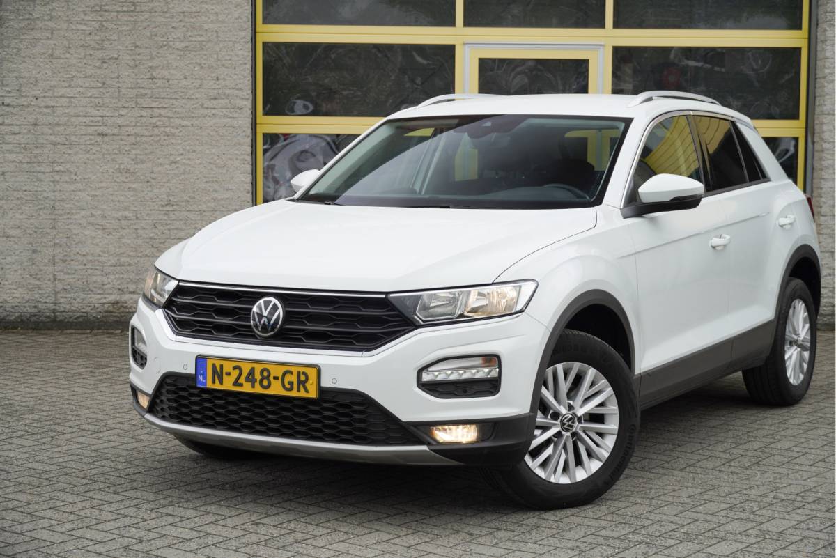 Volkswagen T-Roc Volkswagen T-Roc 1.0 TSI Style BJ2021 Lmv 16″ | Led | Pdc | App-Connect | Navigatie (Niet vrijgeschakeld) | Climate control | Cruise control | Extra getint glas
