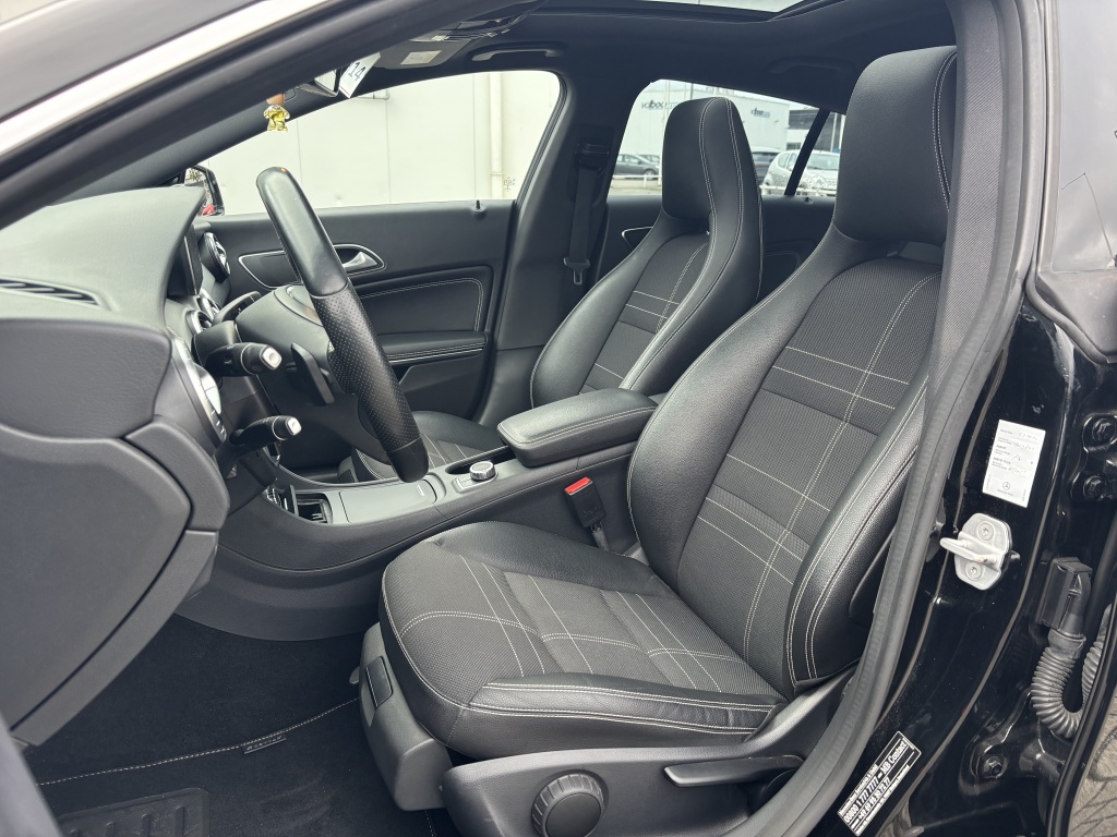 Mercedes-Benz CLA Mercedes-benz CLA-klasse Shooting Brake 200 OrangeArt Edition Camera Panorama Bluetooth