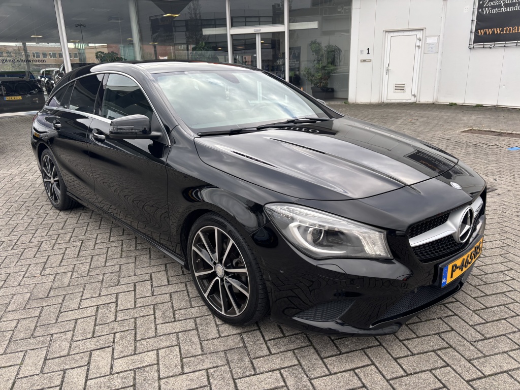 Mercedes-Benz CLA Mercedes-benz CLA-klasse Shooting Brake 200 OrangeArt Edition Camera Panorama Bluetooth