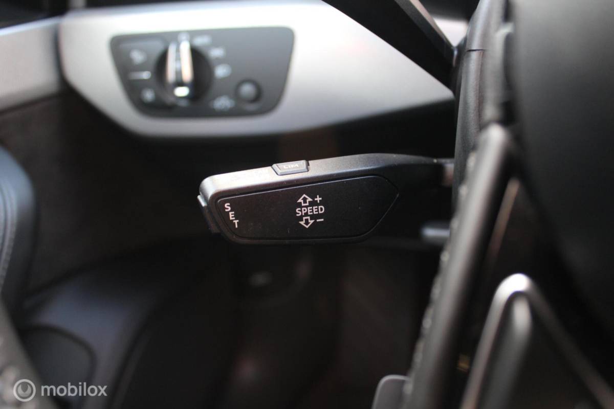 Audi A4 Audi A4 Avant 45 TFSI quattro Pano/Stoelverw/Virtual-CP/NAP