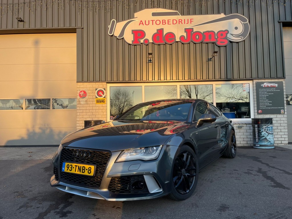 Audi A7 Audi A7 3.0 TDI S-line RS7 look Youngtimer Quattro Stoelverwarming Actieve spoiler Camera
