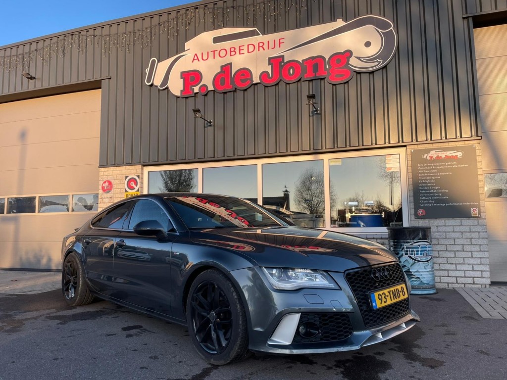 Audi A7 Audi A7 3.0 TDI S-line RS7 look Youngtimer Quattro Stoelverwarming Actieve spoiler Camera