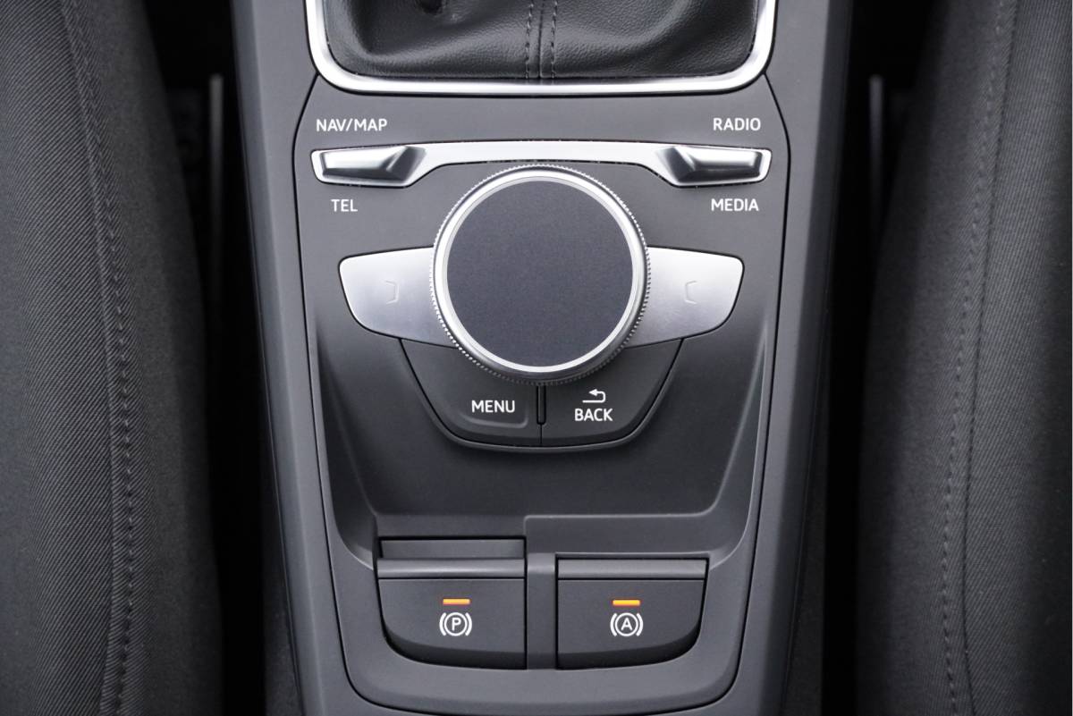 Audi Q2 Audi Q2 35 TFSI 150PK! Pro Line BJ2021 Lmv 17″ | Led | Pdc | Navi | Achteruitrijcamera | Climate control | Cruise control | Getint glas