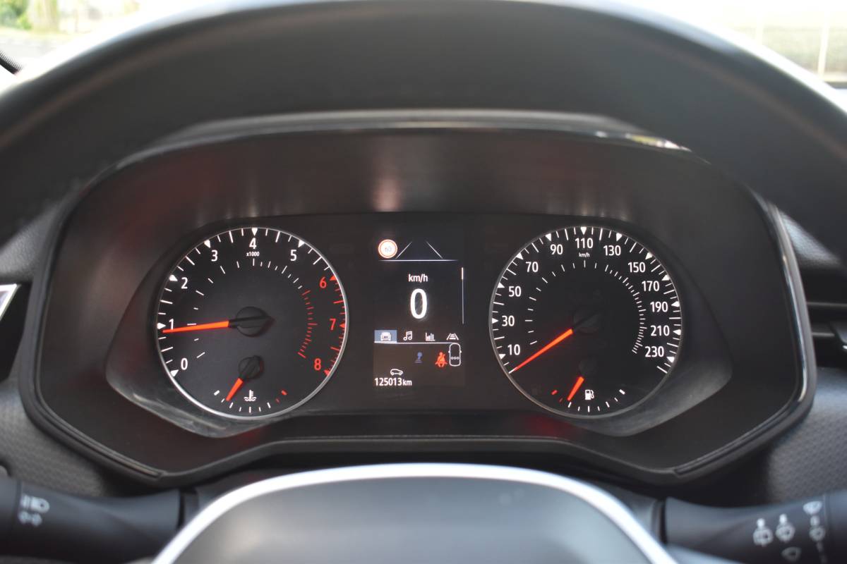 Renault Clio Renault Clio 1.0 TCe Bi-Fuel Zen G3 Gas dus super voordelig rijden 215,- per 3 maanden wegenbelasting Prijs incl. btw Gas kost 0,83 cent per liter