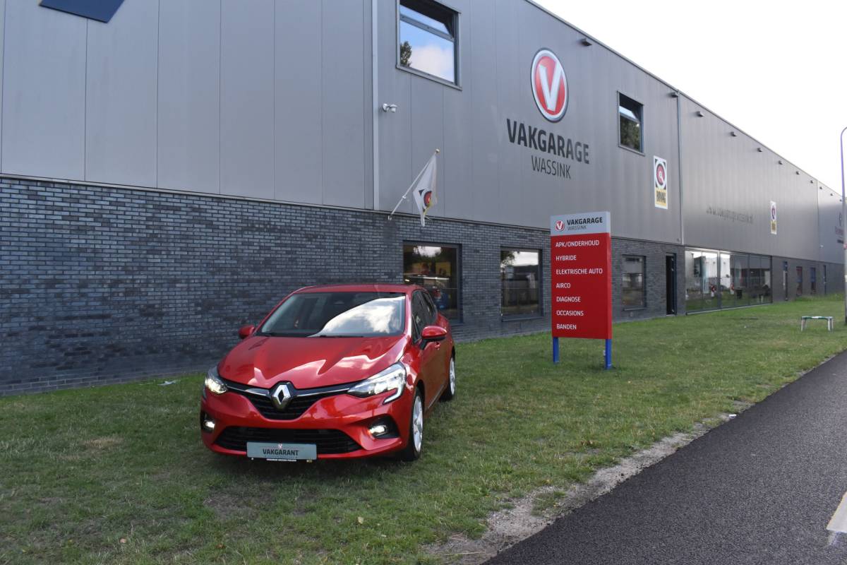 Renault Clio Renault Clio 1.0 TCe Bi-Fuel Zen G3 Gas dus super voordelig rijden 215,- per 3 maanden wegenbelasting Prijs incl. btw Gas kost 0,83 cent per liter