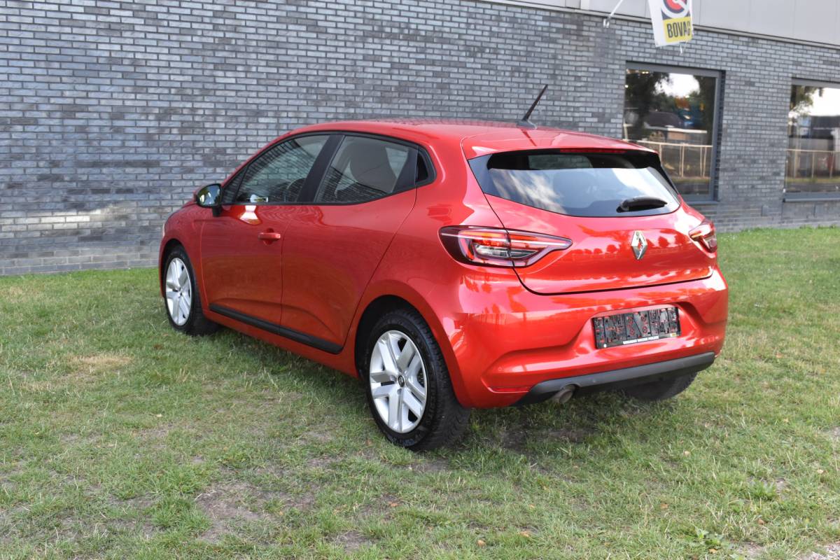 Renault Clio Renault Clio 1.0 TCe Bi-Fuel Zen G3 Gas dus super voordelig rijden 215,- per 3 maanden wegenbelasting Prijs incl. btw Gas kost 0,83 cent per liter
