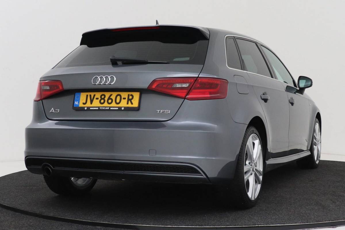 Audi A3 Audi A3 Sportback 1.2 TFSI Adrenalin S-Line | Org NL | Climate Control | Cruise Control |