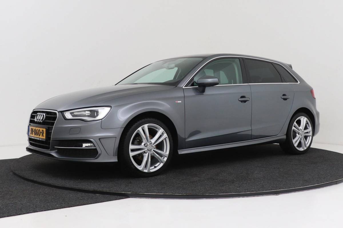 Audi A3 Audi A3 Sportback 1.2 TFSI Adrenalin S-Line | Org NL | Climate Control | Cruise Control |