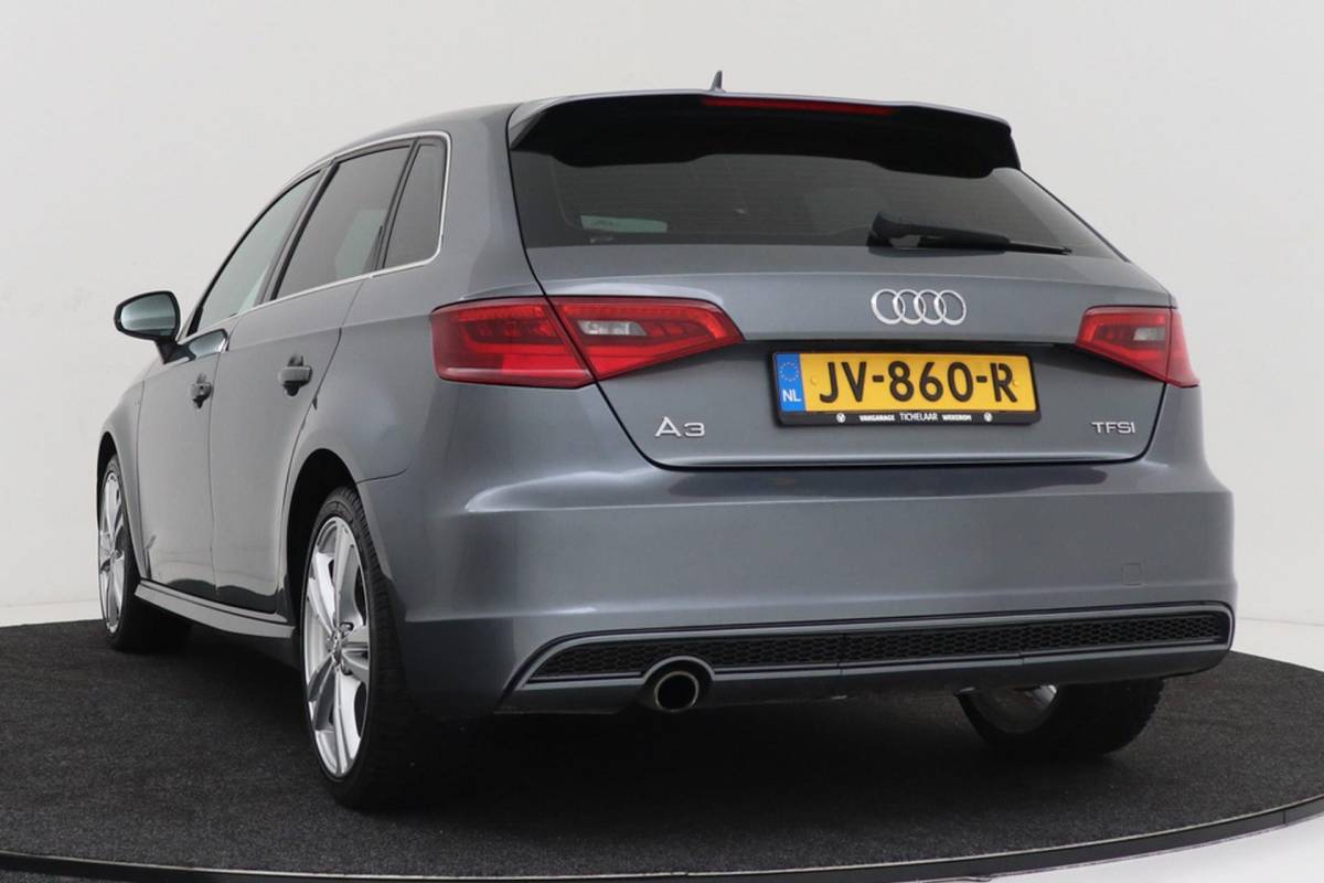 Audi A3 Audi A3 Sportback 1.2 TFSI Adrenalin S-Line | Org NL | Climate Control | Cruise Control |