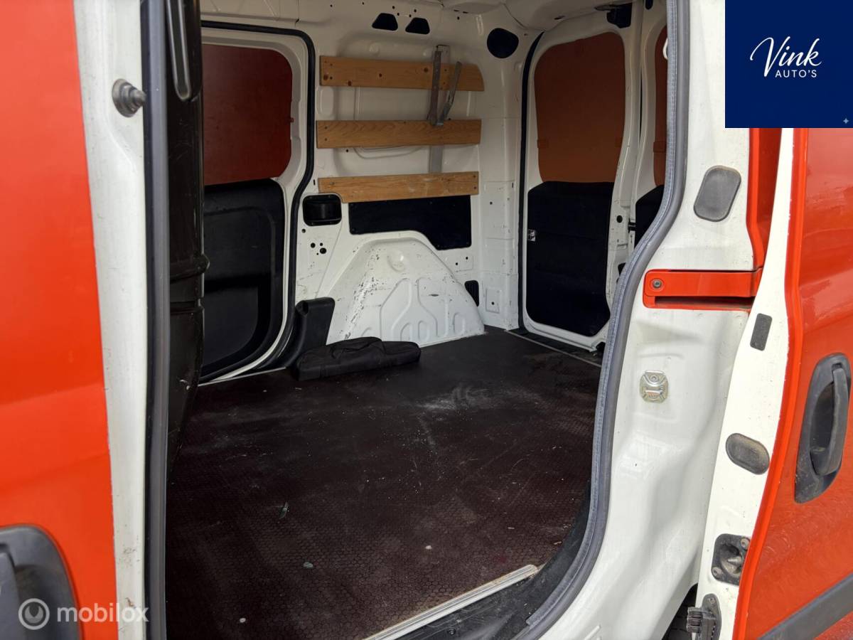 Fiat Doblò Fiat Doblò Cargo 1.3 MJ L1H1 SX | 90 PK | Airco | 2x Schuifdeur | NAV | Trekhaak | Parkeersensoren